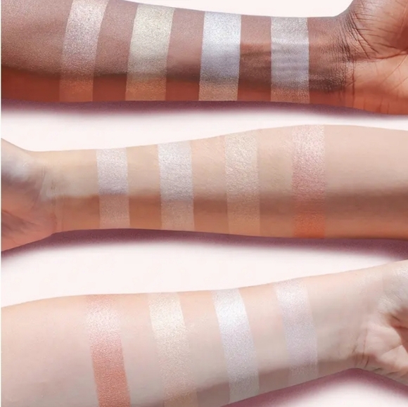 BEAUTY BAKERIE MILK & HONEY HIGHLIGHTING PALETTE - Picture 5 of 9